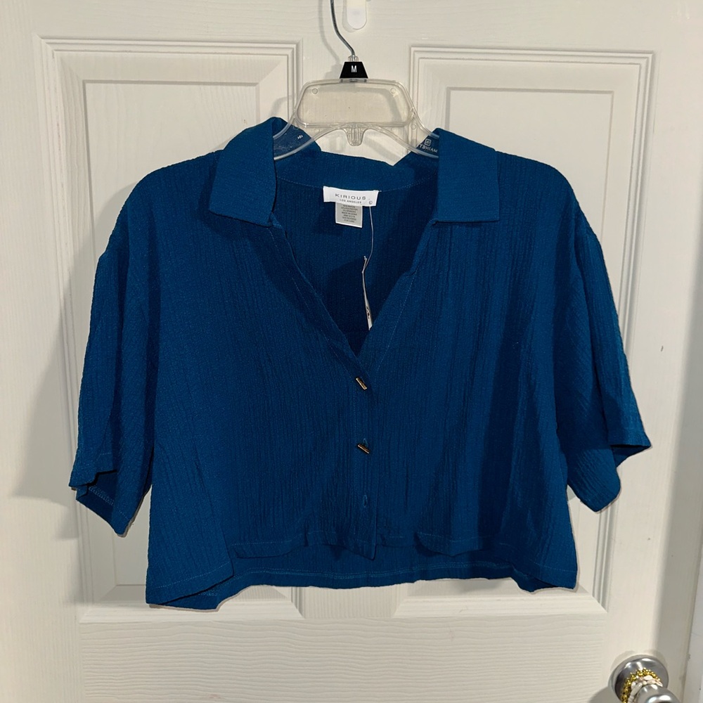 Blue tshirt/button up crop top